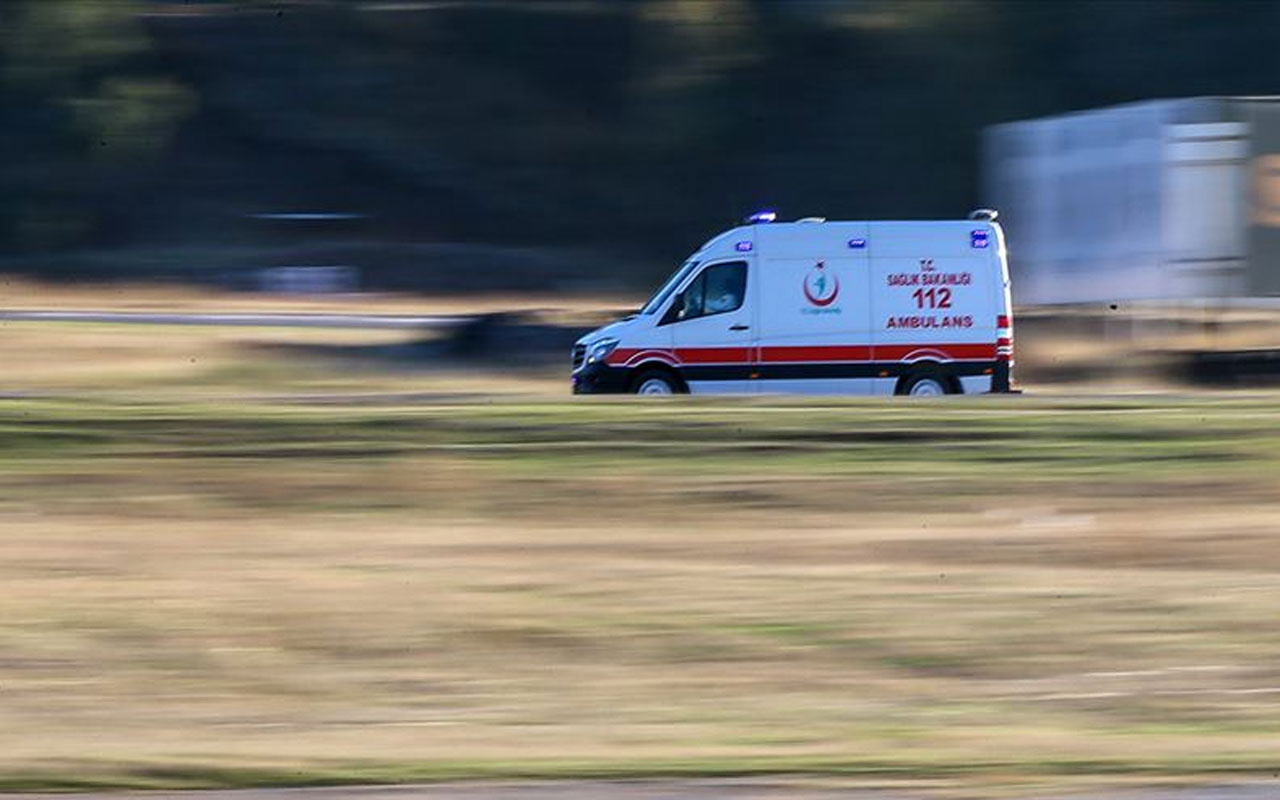 Balıkesir'de dehşet! Tartıştığı eşine satırla saldırıp polislere teslim oldu