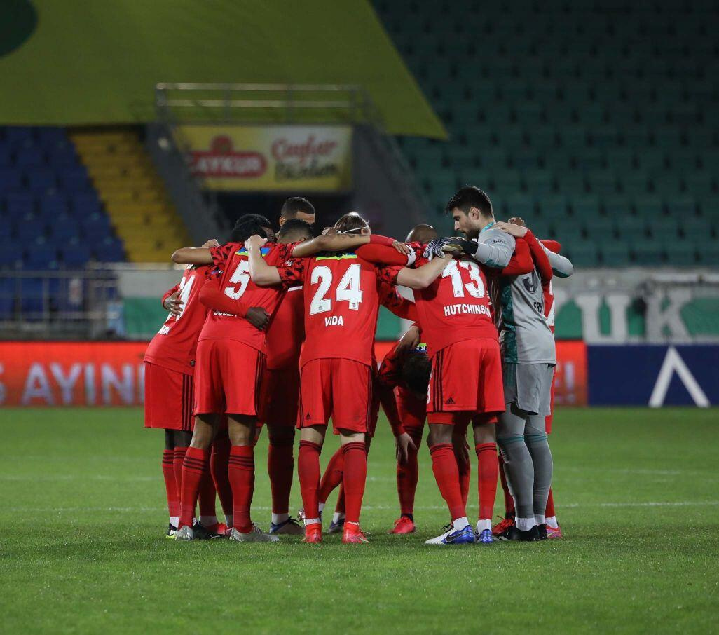 Beşiktaş'ta Ersin Destanoğlu'ndan şampiyonluk mesajı