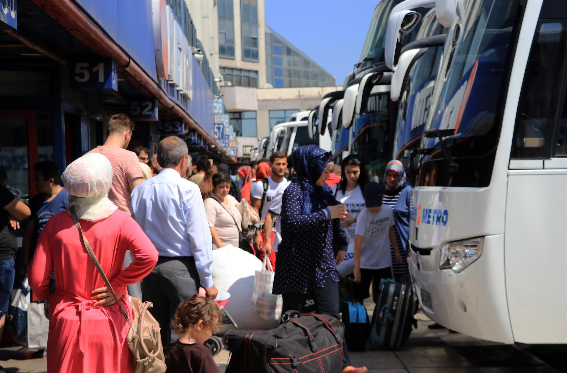 15 Temmuz Demokrasi Otogarı'nda bayram yoğunluğu