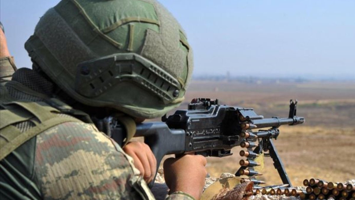 1'i PKK'lı 3 kişinin, Mardin sınırından yasa dışı girişi engellendi