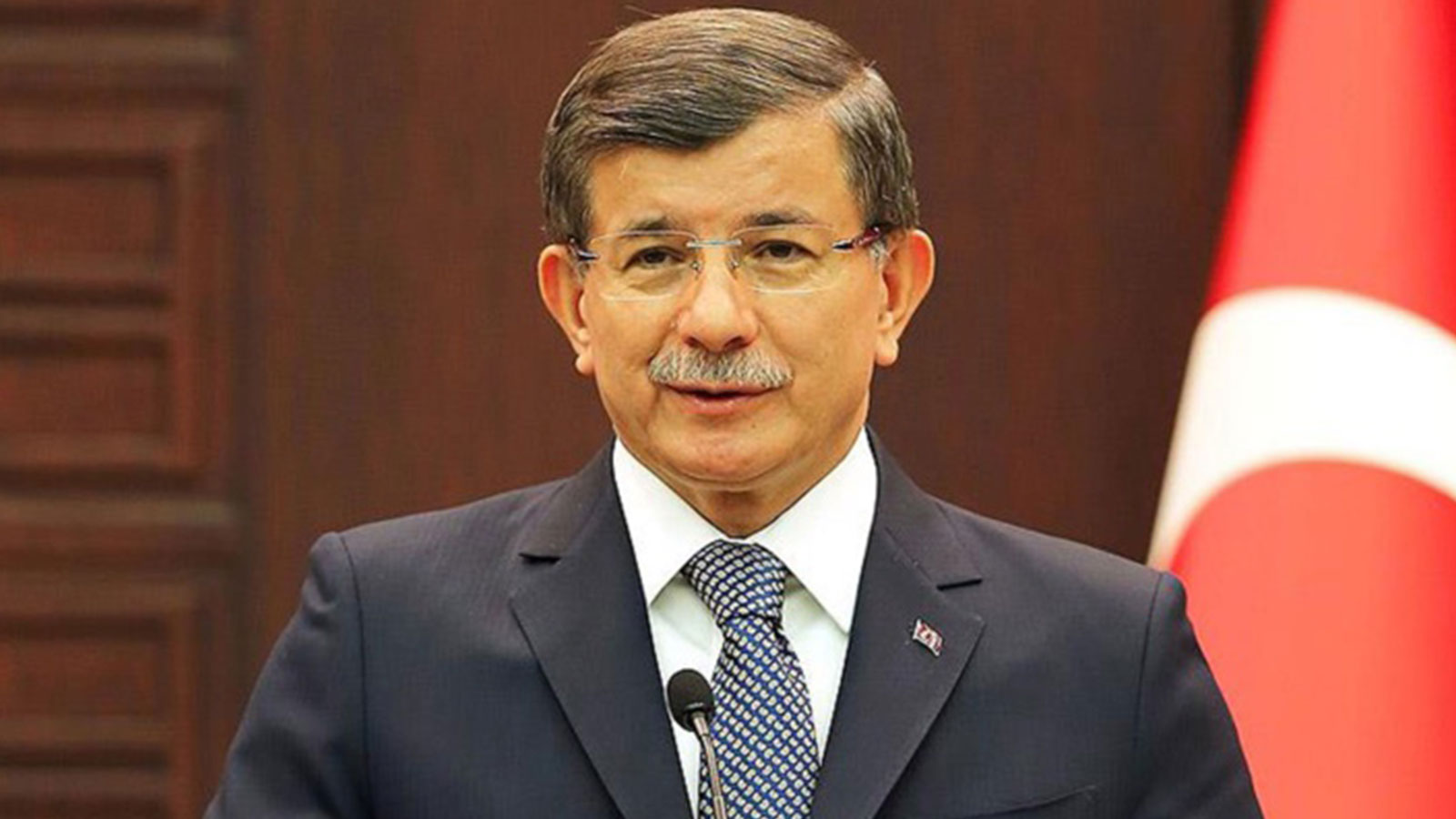 Ahmet Davutoğlu hakkında suç duyurusu