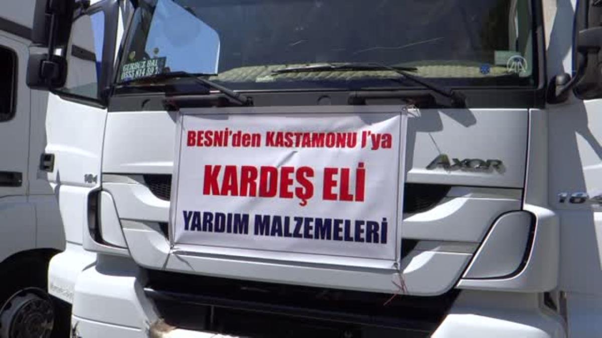 Adıyaman'dan Kastamonu'ya 2 tır yardım materyali