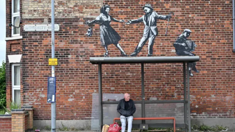 Banksy, Doğu Anglia'daki yapıtların kendisine ilişkin olduğunu doğruladı