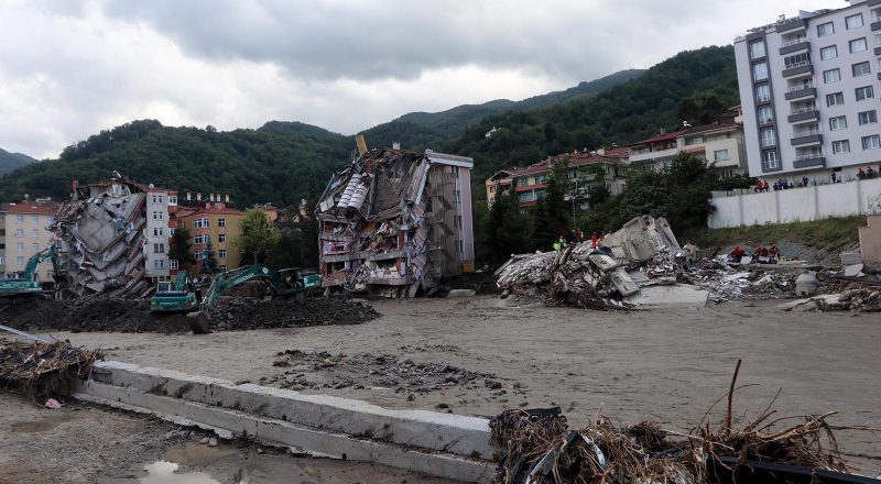 Batı Karadeniz'de Sel Felaketi | Uzmanlar Plansız Yapılaşmaya Karşı