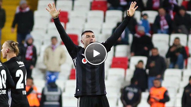 Beşiktaş'ın Golünde Ofsayt mı Var? Deniz Çoban Açıkladı