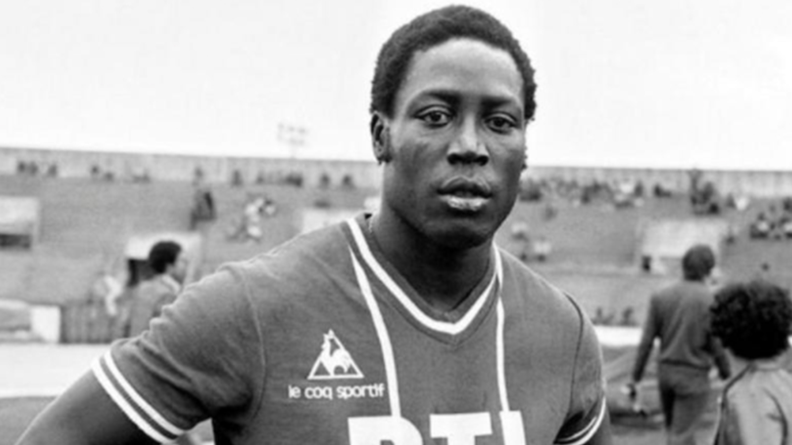 39 yıldır komadaydı; Fransız eski futbolcu Jean-Pierre Adams, 73 yaşında hayatını kaybetti