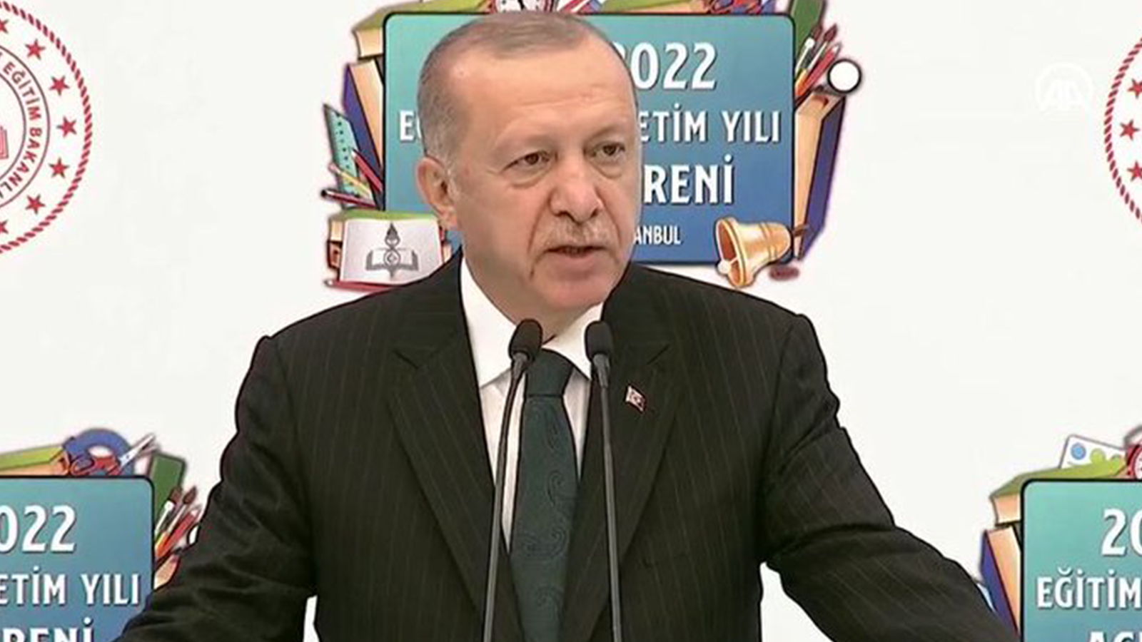 Erdoğan: Yüz yüze eğitimi devam ettirmekte kararlıyız