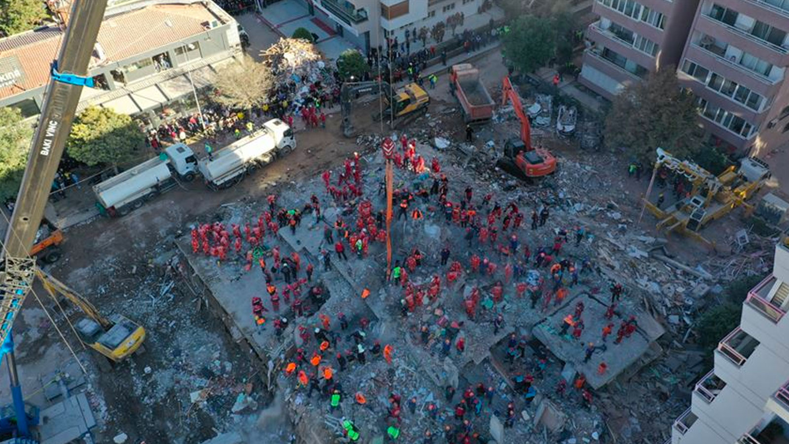 İzmir zelzelesinde 36 kişinin öldüğü İstek Beyefendi Apartmanı’nın mimarı: İmza benim fakat projeyi ben çizmedim