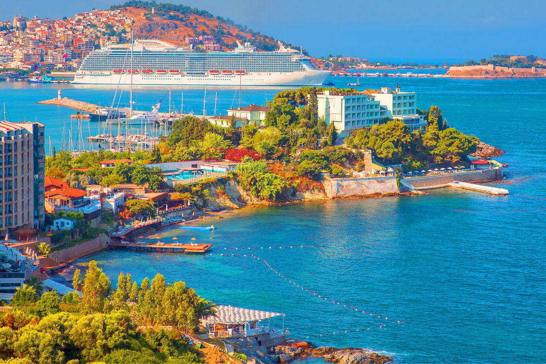 Kuşadası'nda özelleştirme kapsamına alınan yerler Cumhurbaşkanı Kararı ile imara açıldı