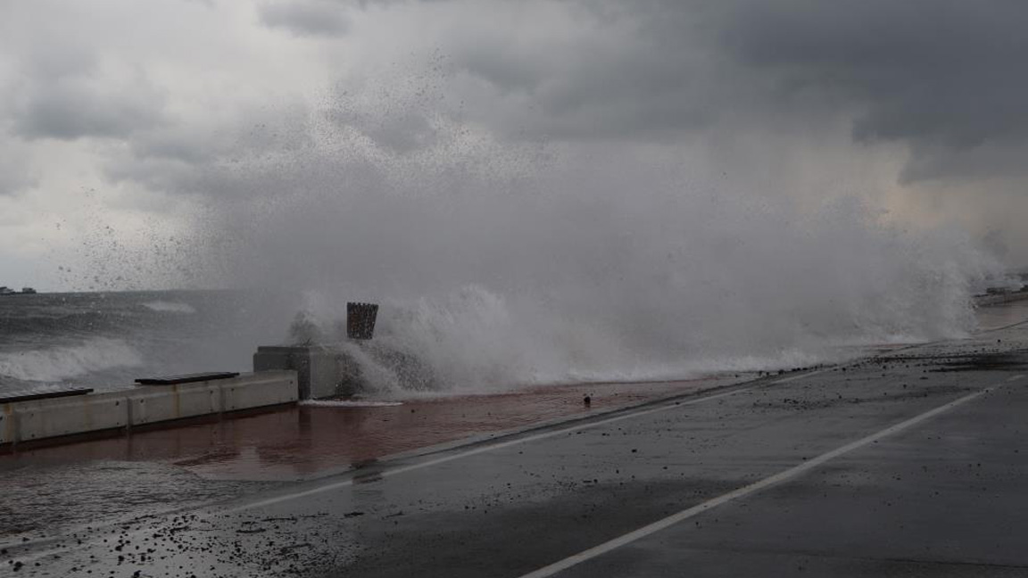 Meteoroloji'den Kaş-Kumluca ortasında 25 saatlik fırtına uyarısı