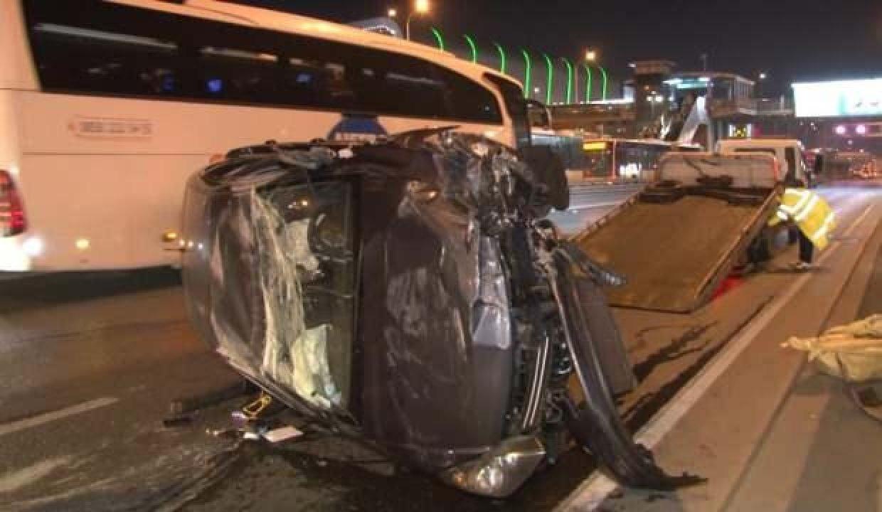 Beylikdüzü’nde makas atan araç takla attı: 1 yaralı