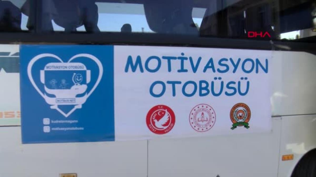 MOTİVASYON OTOBÜSÜ, HATAY'DA ÖĞRENCİLERLE BULUŞTU