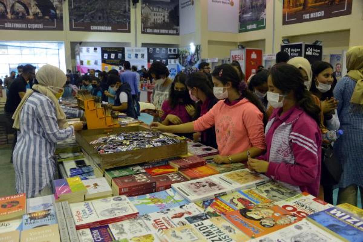 7'nci Kahramanmaraş Milletlerarası Kitap ve Kültür Fuarı başladı