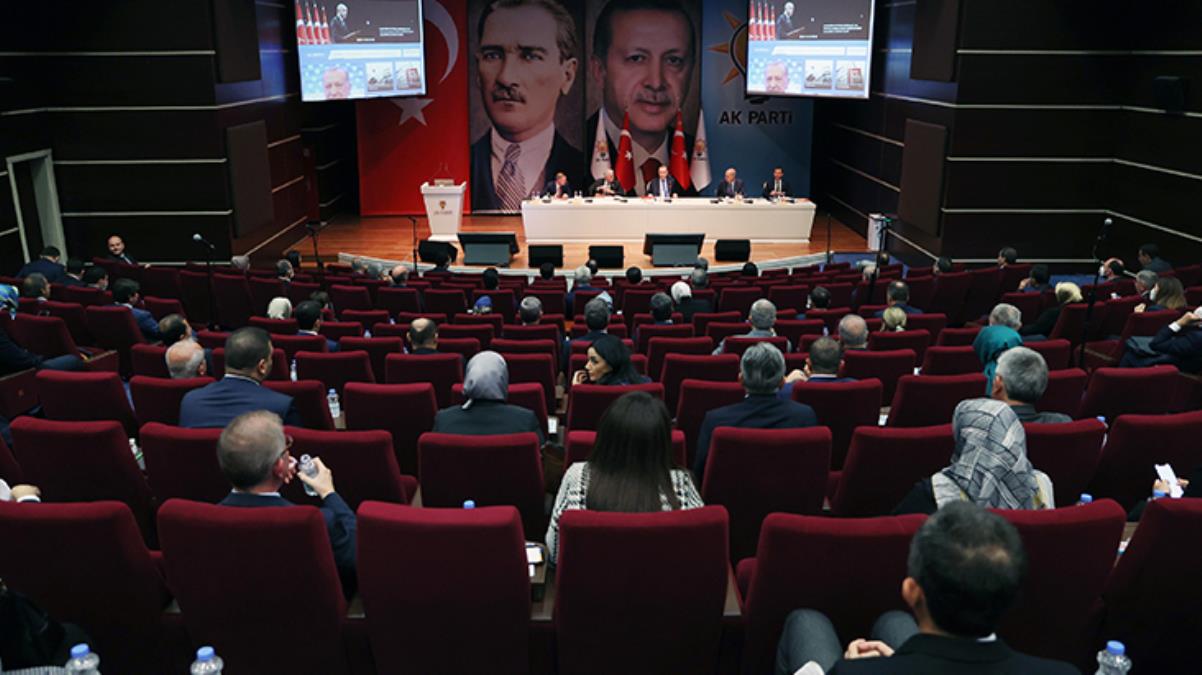 AK Parti MKYK'sı Cumhurbaşkanı Erdoğan'ın başkanlığında toplandı! Ana gündem hususu taban fiyat