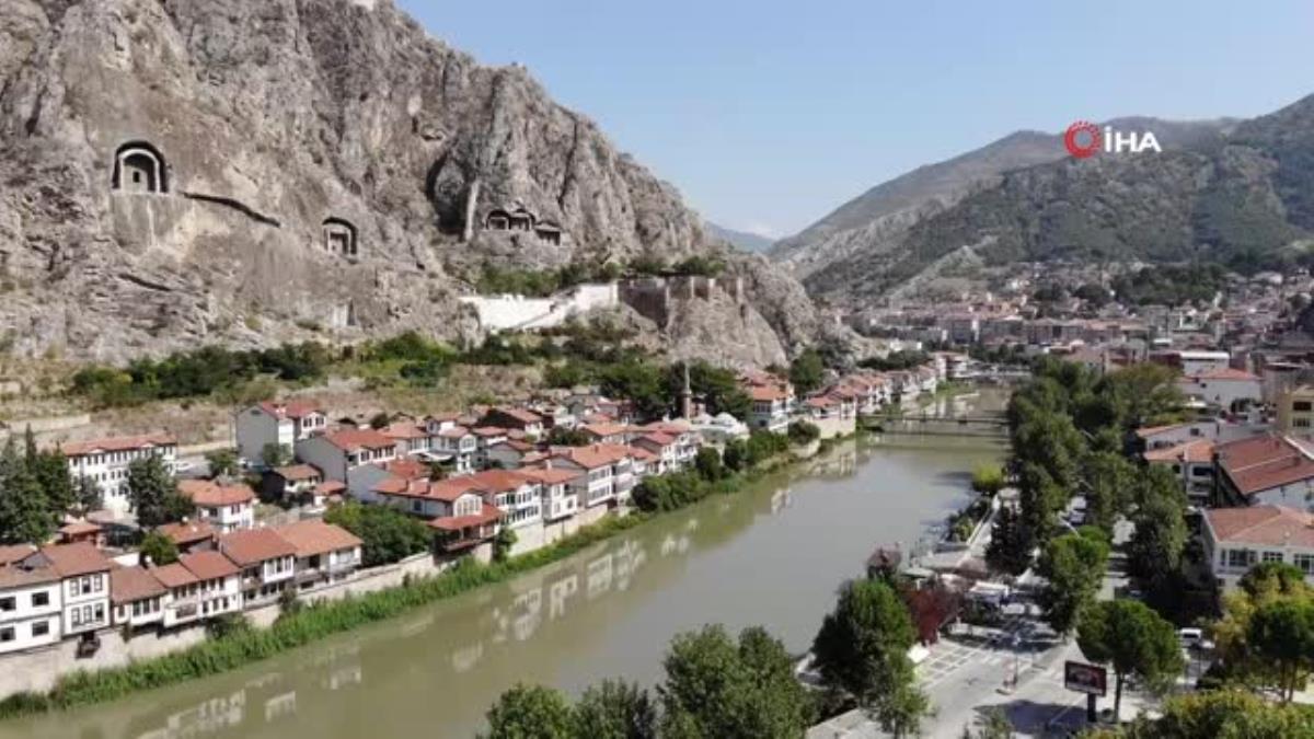 'Amasya Kalesi'nden tarih fışkırıyor