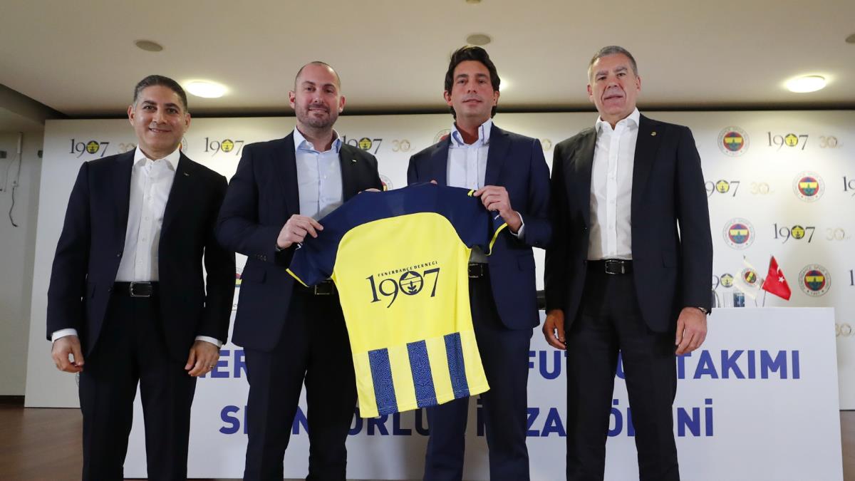 1907 Fenerbahçe Derneği'den Fenerbahçe bayan futbol kadrosu'na takviye