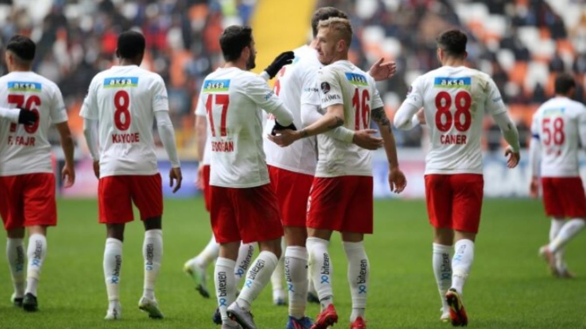 Adana'da nefes kesen gol düellosu! Henrique gösteri yaptı, Sivasspor 3 puanı kaptı