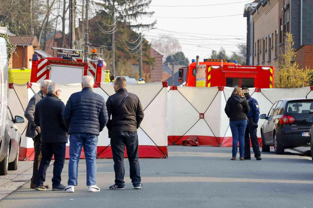 Belçika'da araç karnaval alanına daldı: 6 meyyit, 70 yaralı