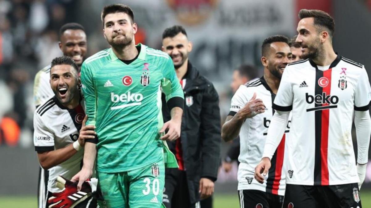 Beşiktaş'tan derbi öncesi taraftarı havaları uçuran karar! Biletler 1 liradan satışa çıktı