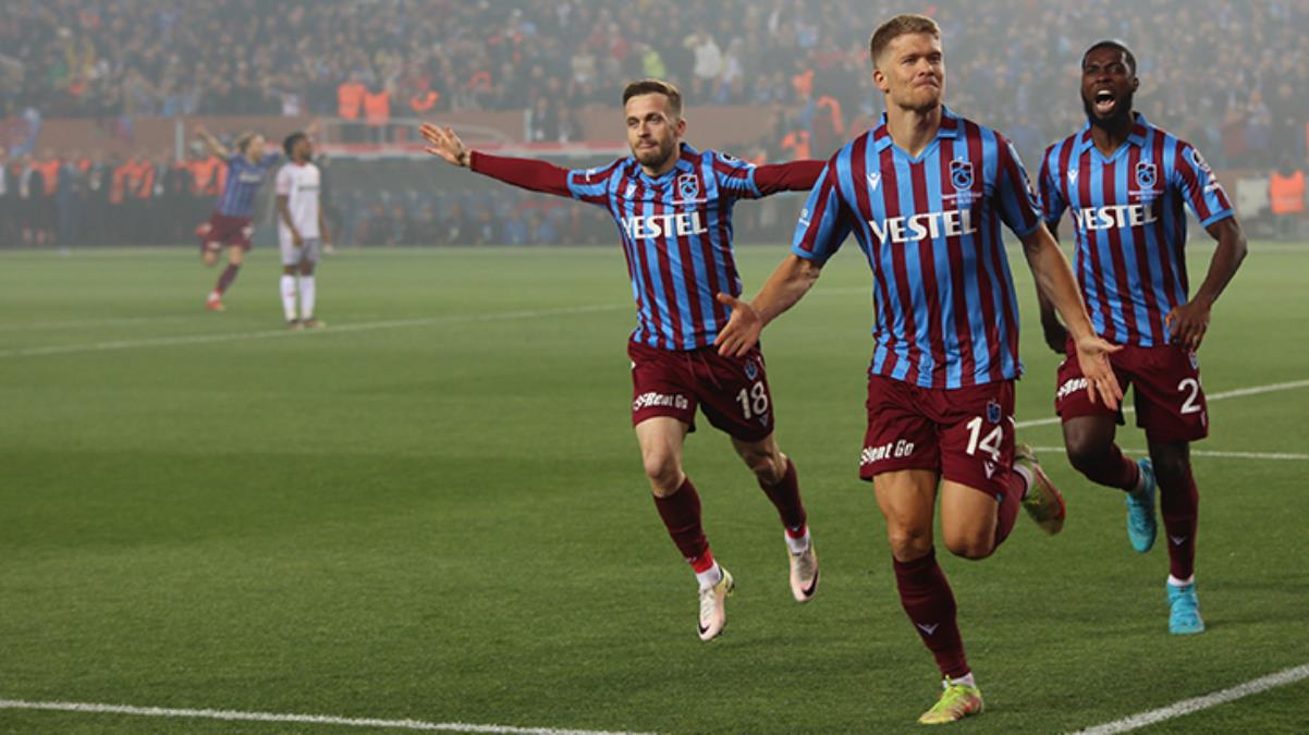 38 yıl sonra gelen zafer! Üstün Lig'de şampiyon Trabzonspor