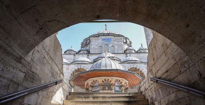 5 asırdır Sokullu Mehmed Paşa Camii'nde! İşte 'cennetten' gelen kesimler