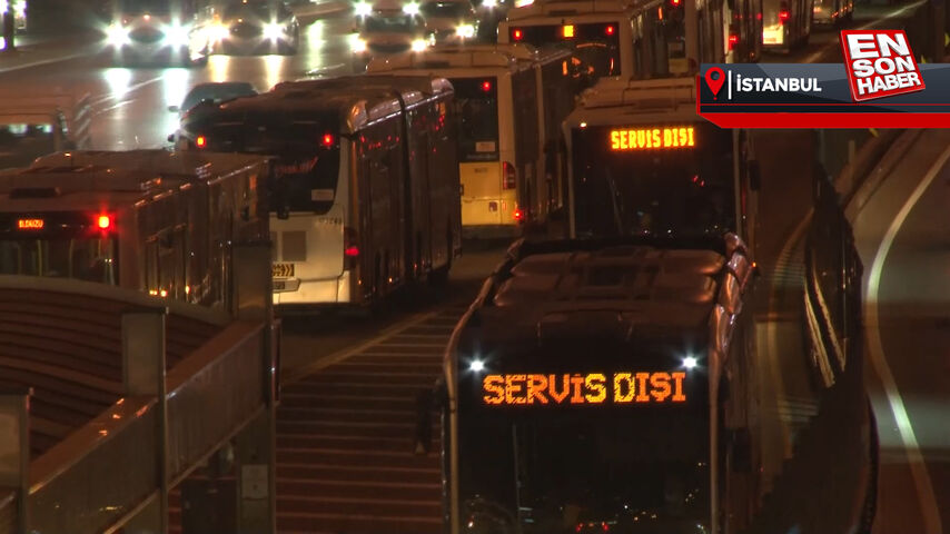 Beylikdüzü'ndeki metrobüs kazası sonrası İstanbullular mağdur oldu