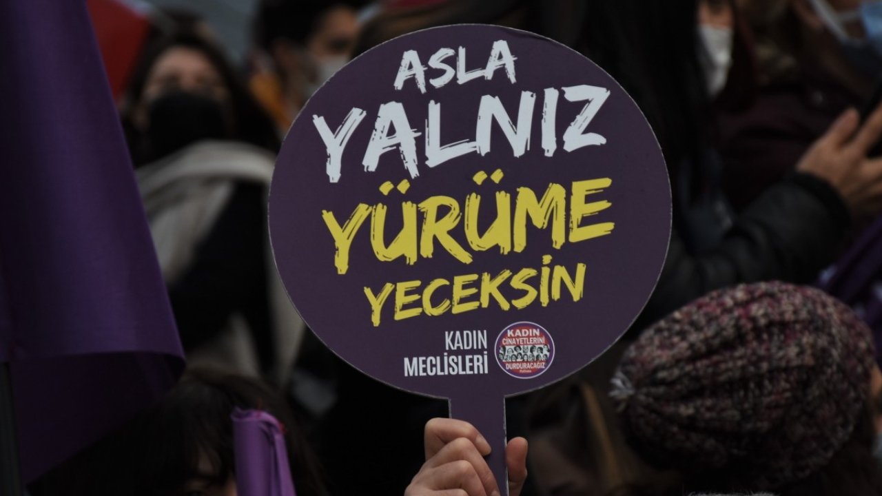 Bir aktivistin gözünden: Asla yalnız yürümeyeceğiz