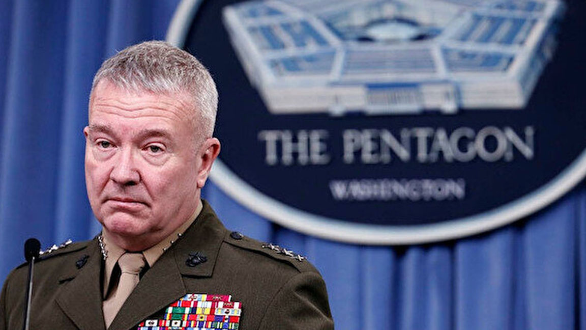 CENTCOM Kumandanı Orgeneral McKenzie misyonunu devretti