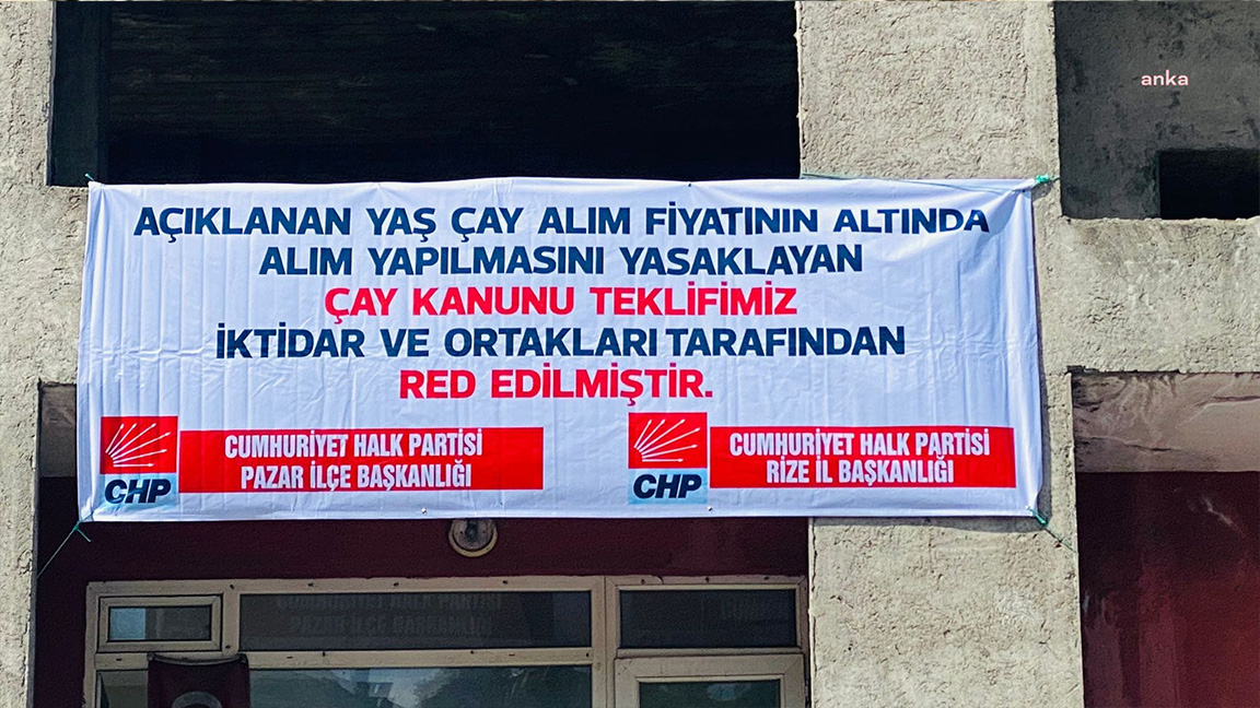 CHP'nin çay kanunu teklifine ait afişleri toplatıldı