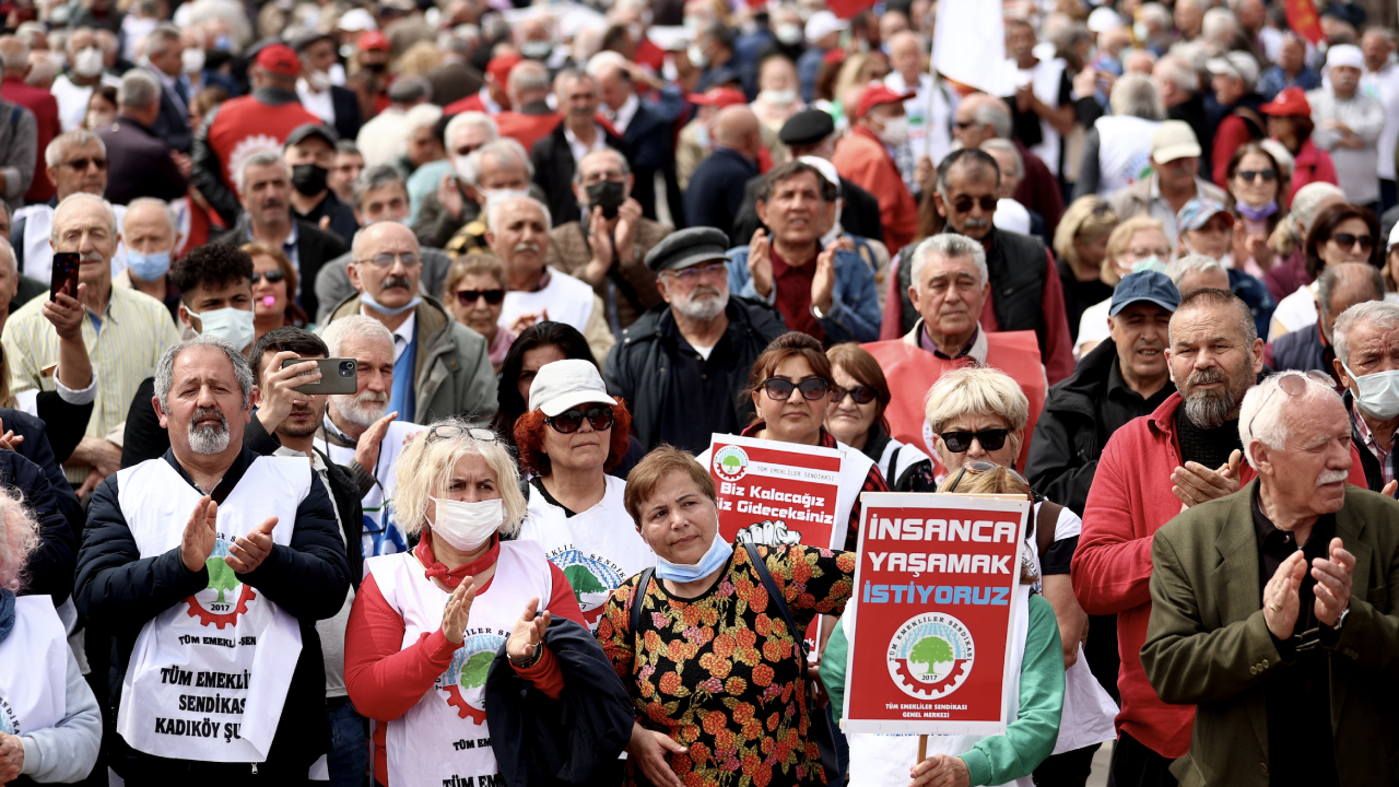 Emekliler, Ankara'da buluştu: Geçinemiyoruz!