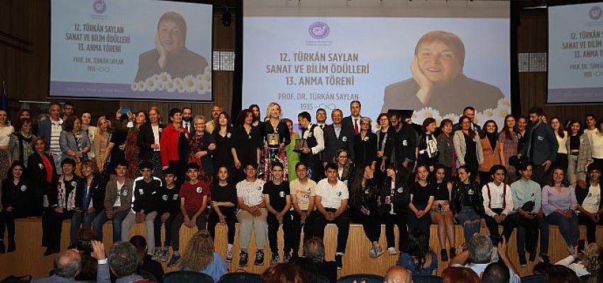 12. Türkân Saylan Sanat ve Bilim Mükafatları Sahipleriyle Buluştu