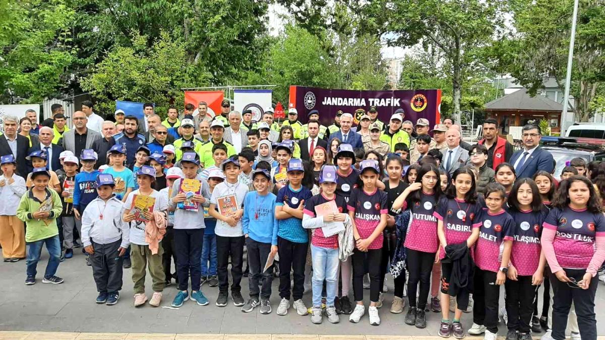 Adıyaman'da Trafik Haftası aktiflikleri