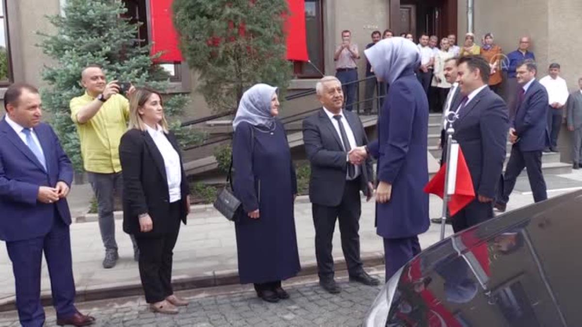 Afyonkarahisar Valisi Kübra Güran Yiğitbaşı misyona başladı