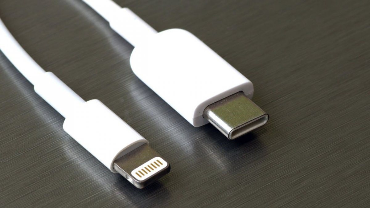 AirPods ve diğer aksesuarlar, USB-C'ye geçiyor