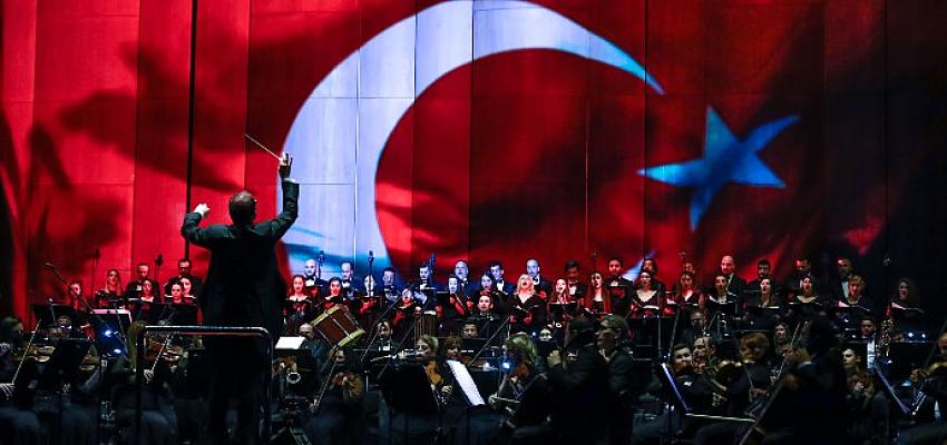 AKM’in kalbi Türk Telekom Opera Salonu’nda gala gecesine özel performans