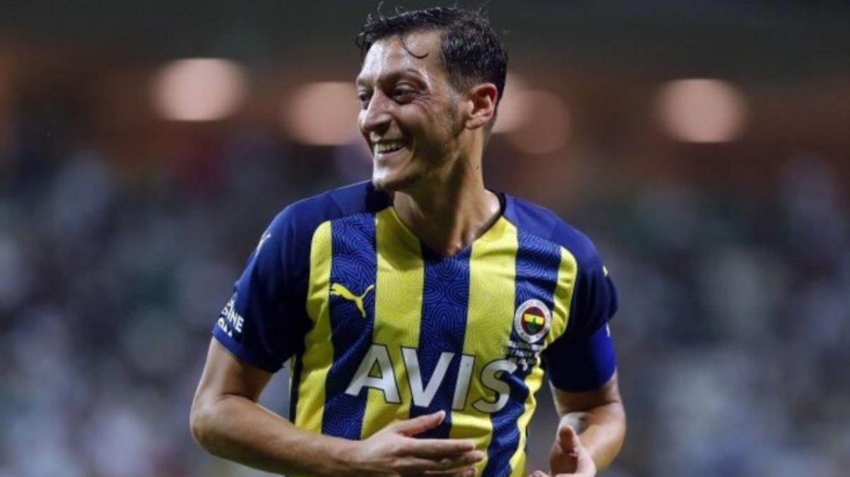 Ali Koç'tan talimat geldi! Yıldız oyuncu Mesut Özil ile yollar ayrılacak