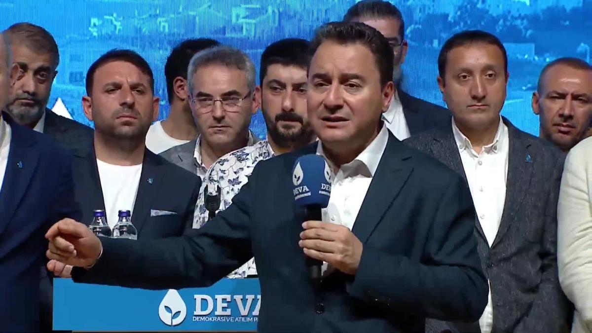 Babacan'dan Cumhurbaşkanı Erdoğan'ı gaye aldı: Bugün seçim olsa artık seçilemez