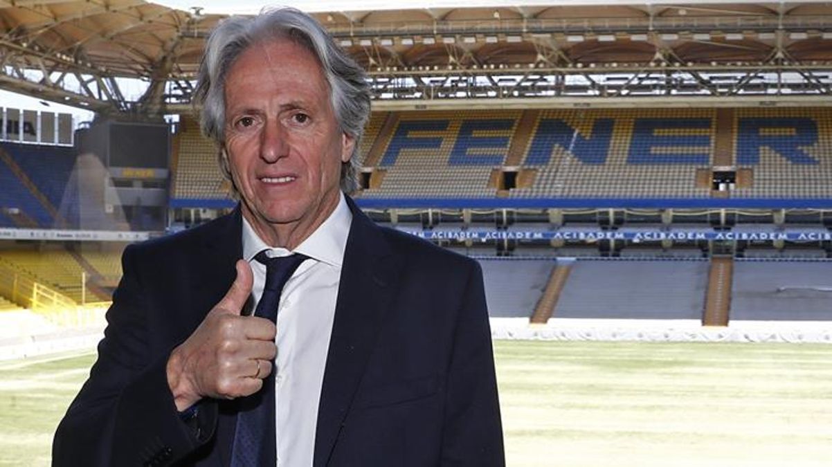 Fenerbahçe'ye imza attı, en değerli amacı işaret etti! İşte Jorge Jesus'un birinci kelamları